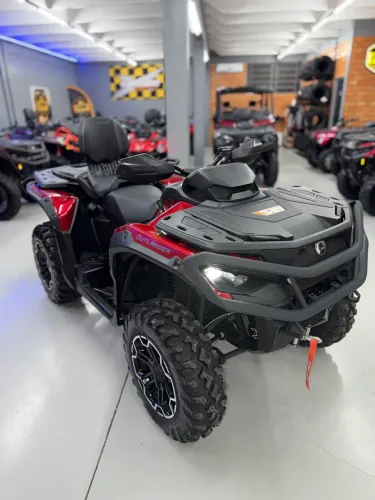 Quadriciclo Can am 850cc max 2025