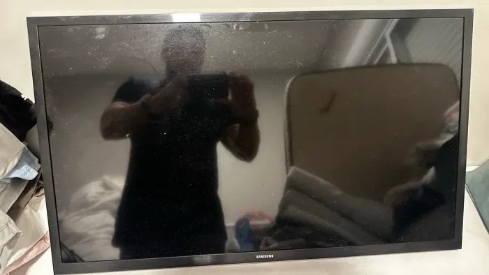 VENDO TV SAMSUNG 32 polegadas em ótimo estado 