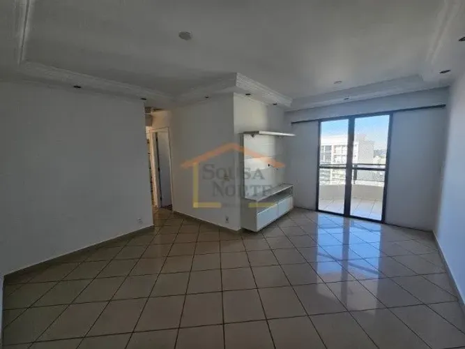 Apartamento, 3 quartos, sendo 1 suite, 2 vagas de garagem. 81m² Santana