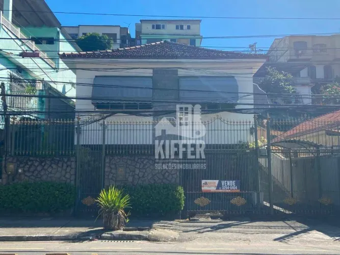 Casa com 3 dormitórios à venda, 166 m² por R$ 980.000,00 - Fonseca - Niterói/RJ