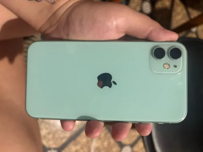 iPhone 11 64gb usado