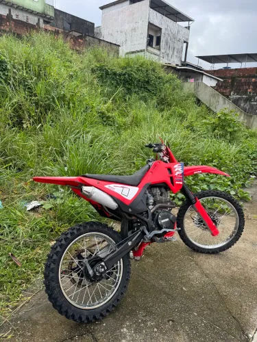 CRF 230 F preparada pra 240