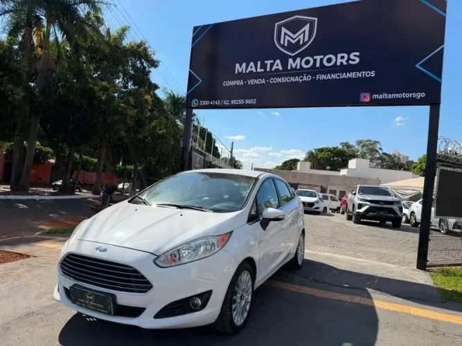 Ford Fiesta Titanium 1.6 16V Flex Power Shift 2014