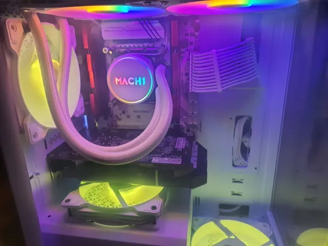 PC Gamer i7 Intel série X Nvidia GEFORCE 1030 Nvme 256GB 600W Bronze