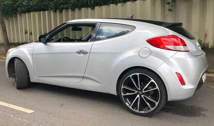 Hyundai Veloster 1.6 16V 140cv Aut. 2013
