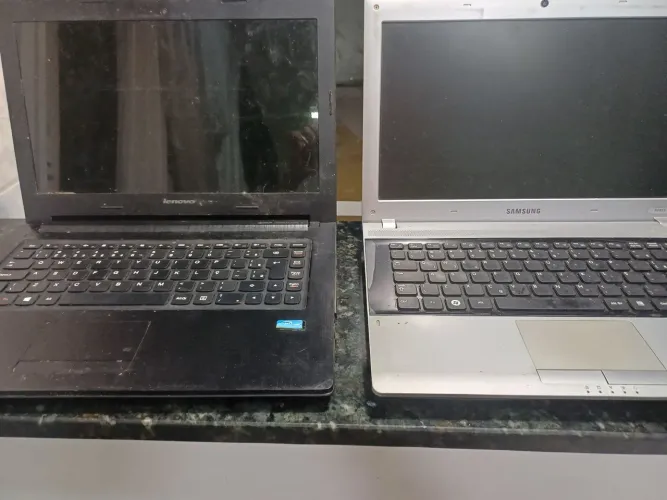 Notebook Acer e Samsung com os carregadores !