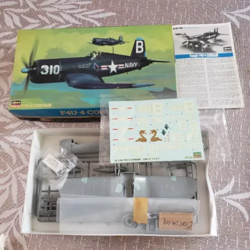 KIT de plastimodelismo HASEGAWA caça Vought F4U-4 Corsair, escala 1/48