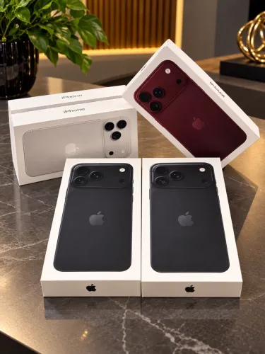 iPhone 18 promax NOVO LACRADO - 256 GB