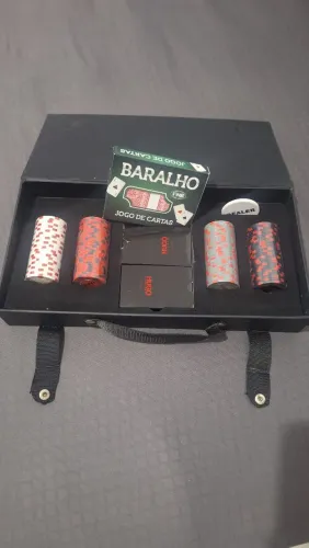 Maleta de poker da Hugo Boss