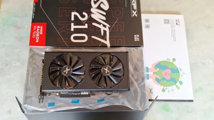 RX 7600 8Gb XFX Swft 210 - 20 Dias de Uso
