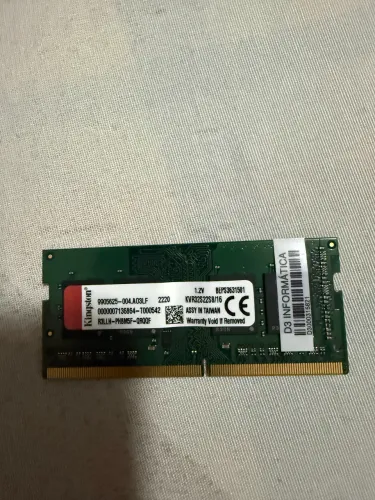 Memória RAM 16 GB DDR4 3200