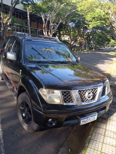 Nissan Frontier Se/se Strik CD 4X4 2.5 TB Dies. 2011