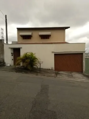 Sobrado com 3 dormitórios à venda, 200 m² por R$ 800.000,00 - Morada dos Nobres - Taubaté/