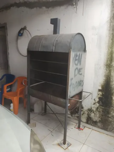 Churrasqueira de Perfil e Chapa