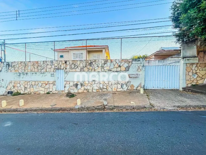 Sobrado Comercial l 146,49m² l Jardim Primavera l Cuiabá-MT |