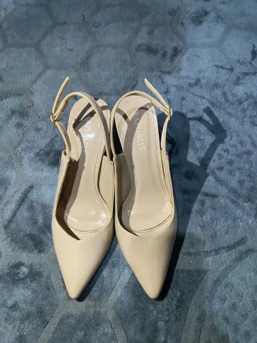 Scarpin saltos 