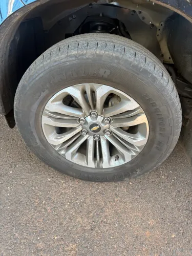 Vendo Pneu aro18