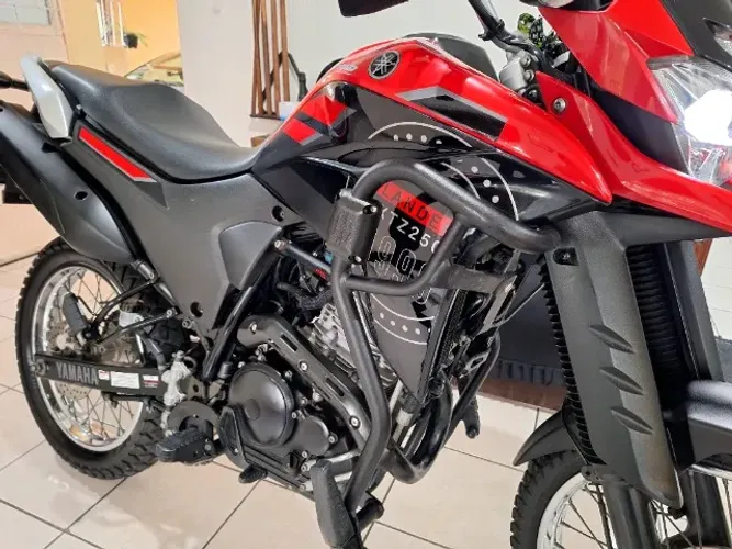 Yamaha Lander 250 Blueflex 2024 completa, vendo ou troco por R15 ou R3