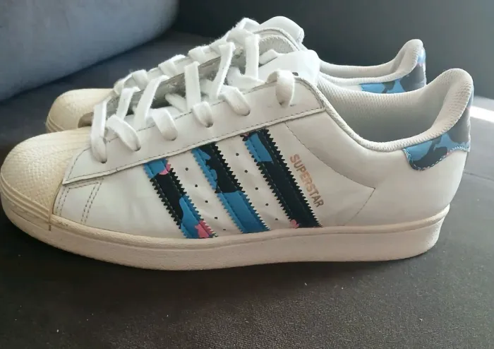 Tênis adidas superstar N. 37