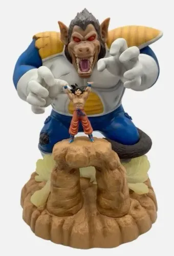 Action Figure Dragon Ball Oozaru Vegeta Vs Son Goku - Ichiban Kuji Japão