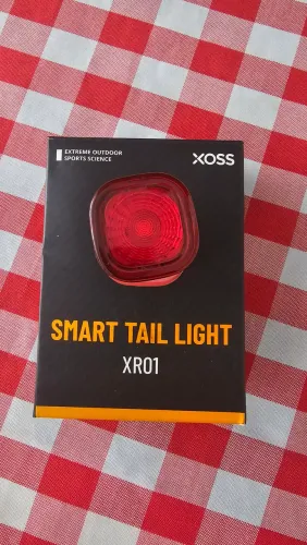Lanterna xoos XR01