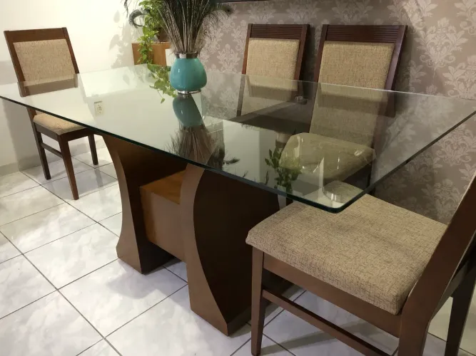 Mesa de jantar 1,80m (base e tampo)