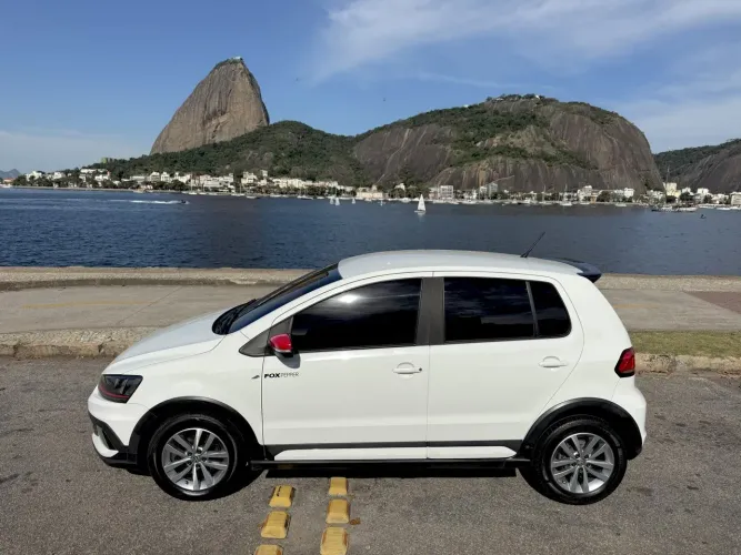 Volkswagen Fox Pepper 1.6 Flex 16V 5P 2018