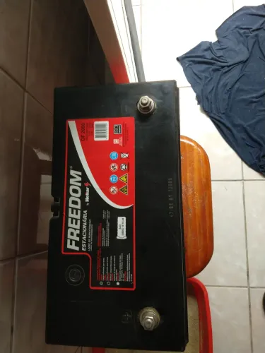Bateria Freedom DF 2000 Estacionaria 