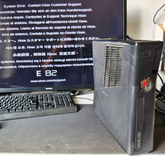 Xbox 360 com defeito completo