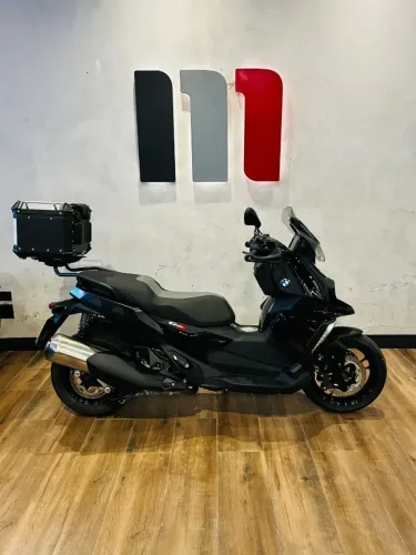 C400 X SPORT 2025