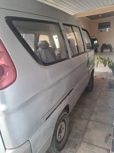 Hafei Towner Passageiro 1.0 8V 48cv 7L 5P 2012