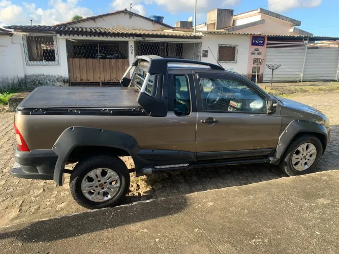 Fiat Strada Adventure 1.8/ 1.8 Locker Flex CE 2009