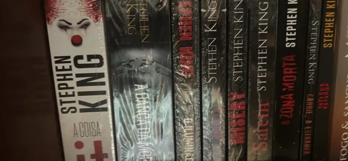 Livros lacrados sthepen king 9 livros