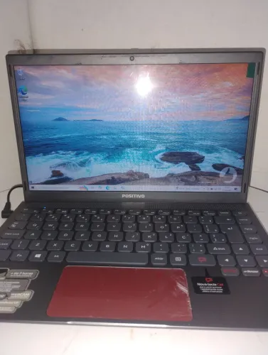 Notebook positivo 4 GB de memória 64 armazenamento