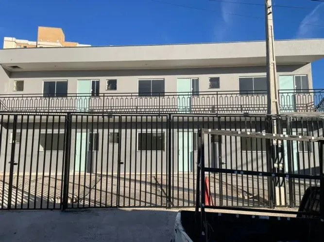 Kitnets novas na vila Helena. Entrada reduzida, ultimas unidades.