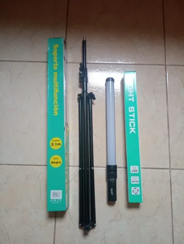 Bastão de led com Tripé de 2 metros