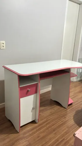 Escrivaninha Branca e Rosa com Gaveta - Ótimo estado