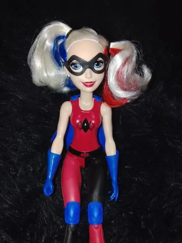 DC hero girls boneca alerquina original