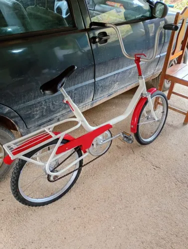Bicicleta antiga