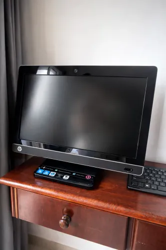 Computador All-in-One HP i3 completo + tela grande (pronto para uso)