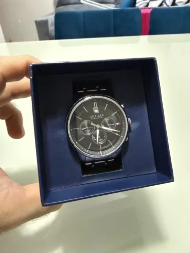 Relógio Tommy Hilfiger Prata