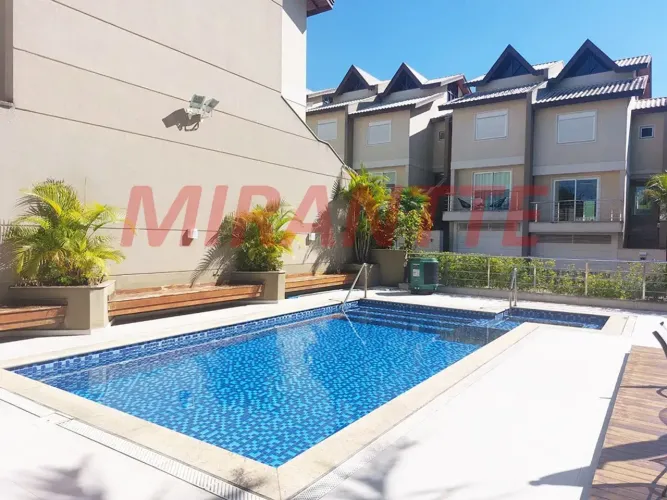 Sobrado em Condomínio Fechado à Venda no Tremembé 235 m² | 4 Dormitórios
