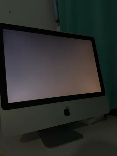 iMac 20" 2008 Apple - Funcionando Parcialmente