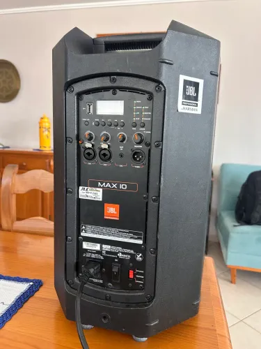 CAIXA DE SOM JBL MAX10