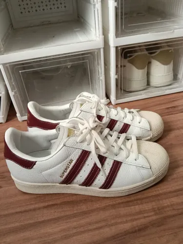 Tênis Adidas superstar vermelho Tam 42