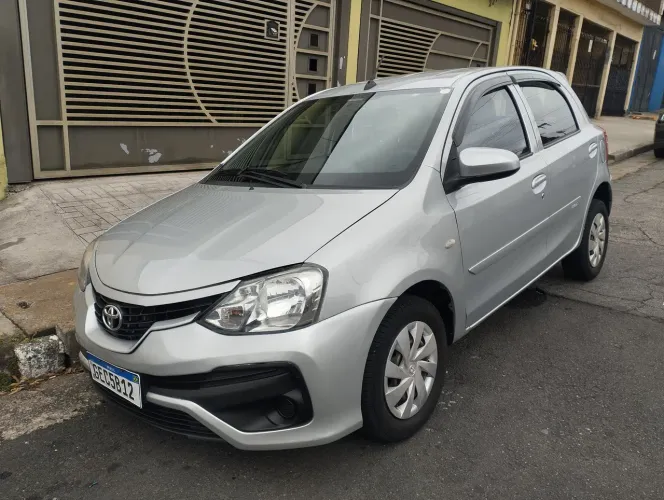 Toyota Etios X 1.3 Flex 16V 5P Mec. 2018