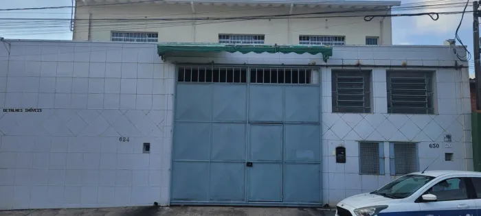 Galpão para Locação em São Sebastião, Vila Amélia, 1 dormitório, 1 suíte, 2 banheiros