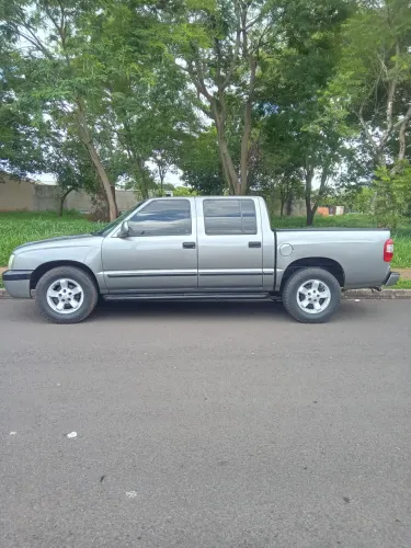 Chevrolet S10 Blazer DLX 2.8 4X4 TB Interc. Diesel 2004