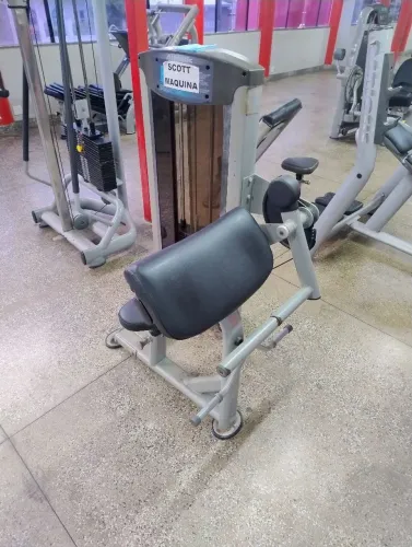 Máquina Scott Athletic 