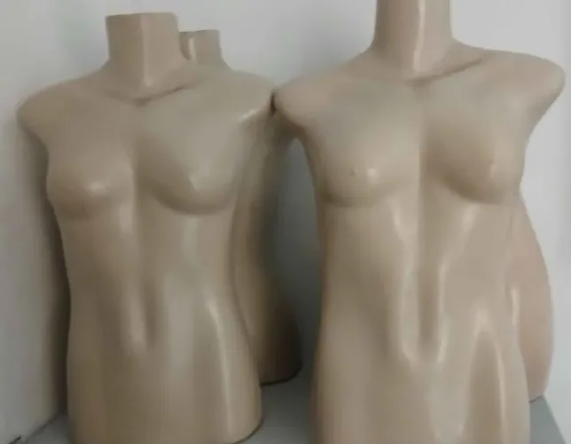Venda de manequins araras
